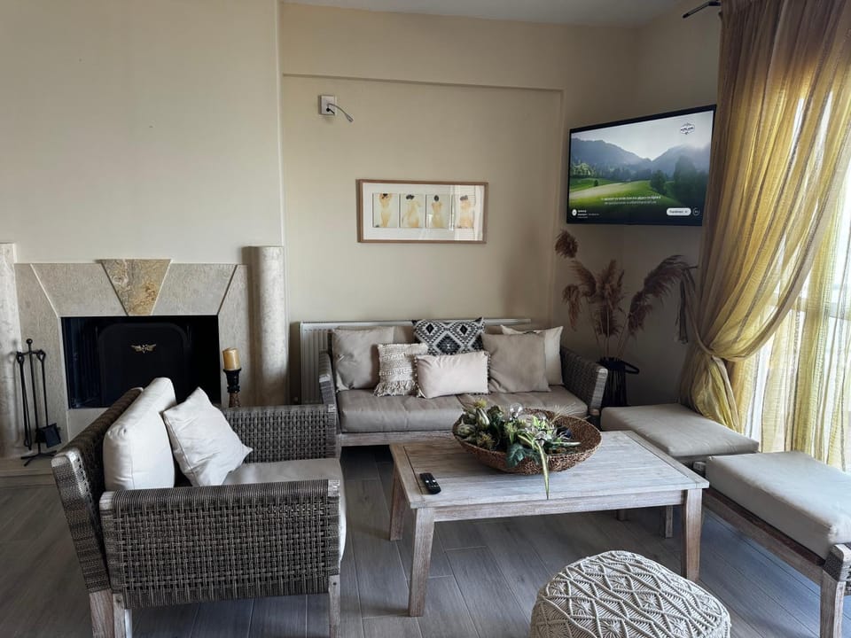 TV and multimedia, Living room