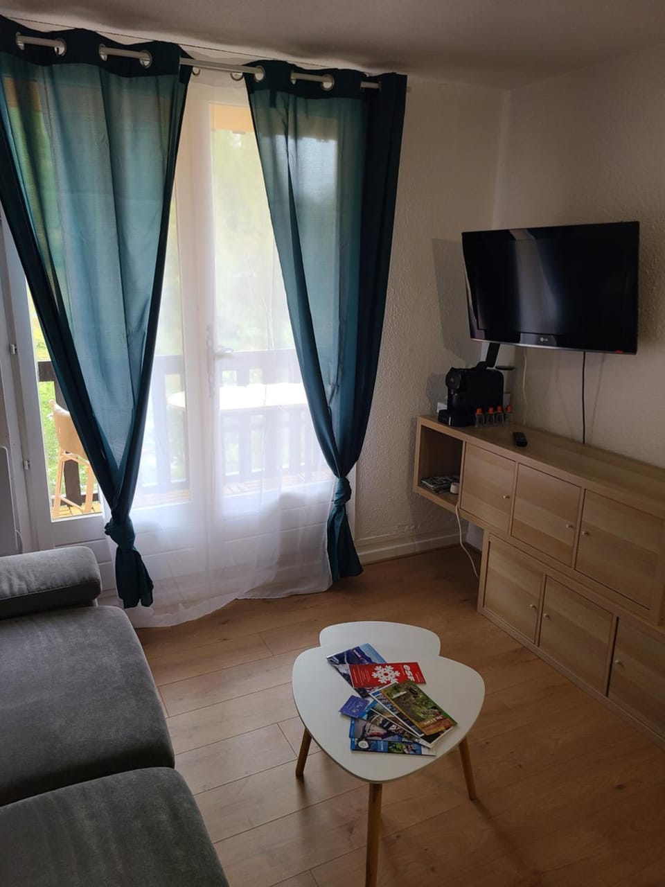Studio face aux pistes de La Colmiane Apartment in Piedmont