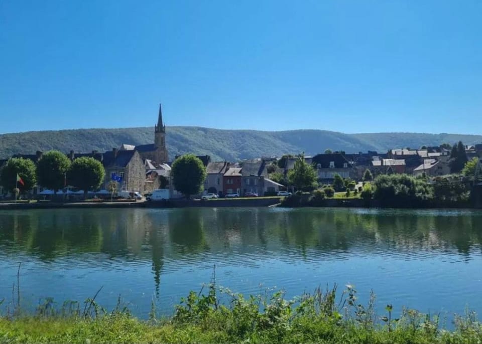 La Vérénidrey, chalet 3 chambres Chalet in Wallonia, Belgium