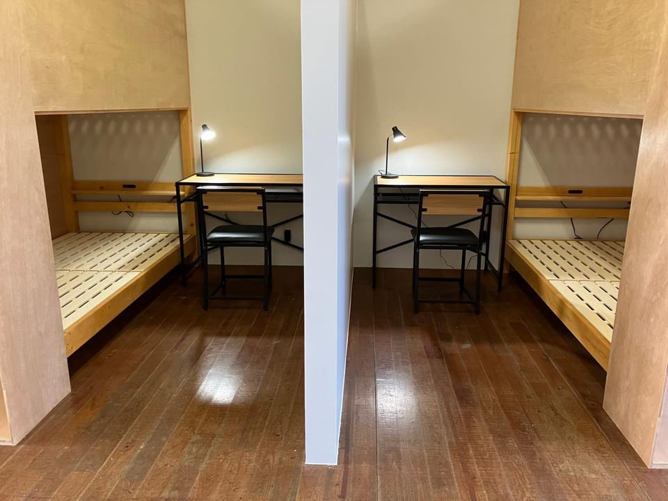 bunk bed