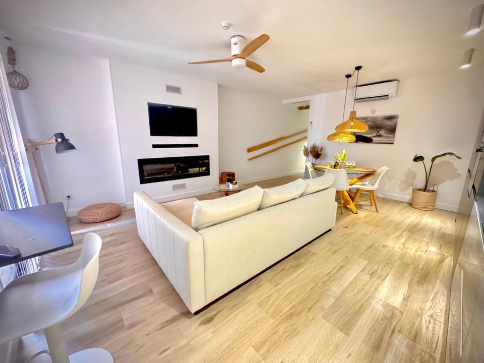 Lounge or bar