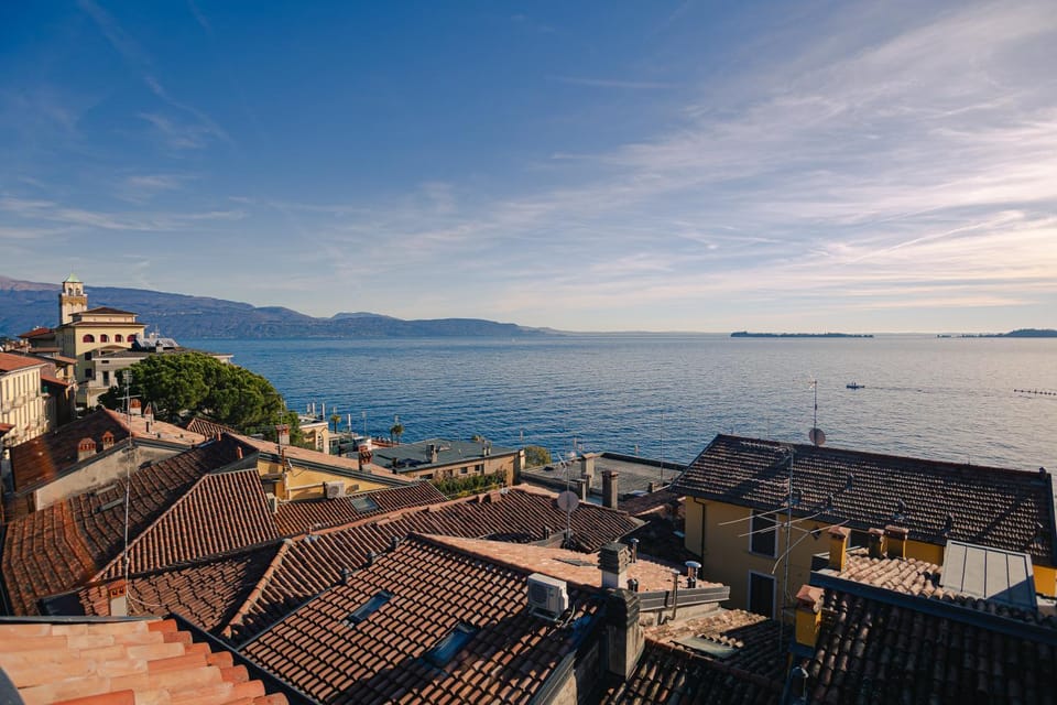 Nearby landmark, Natural landscape, City view, Lake view, Sea view