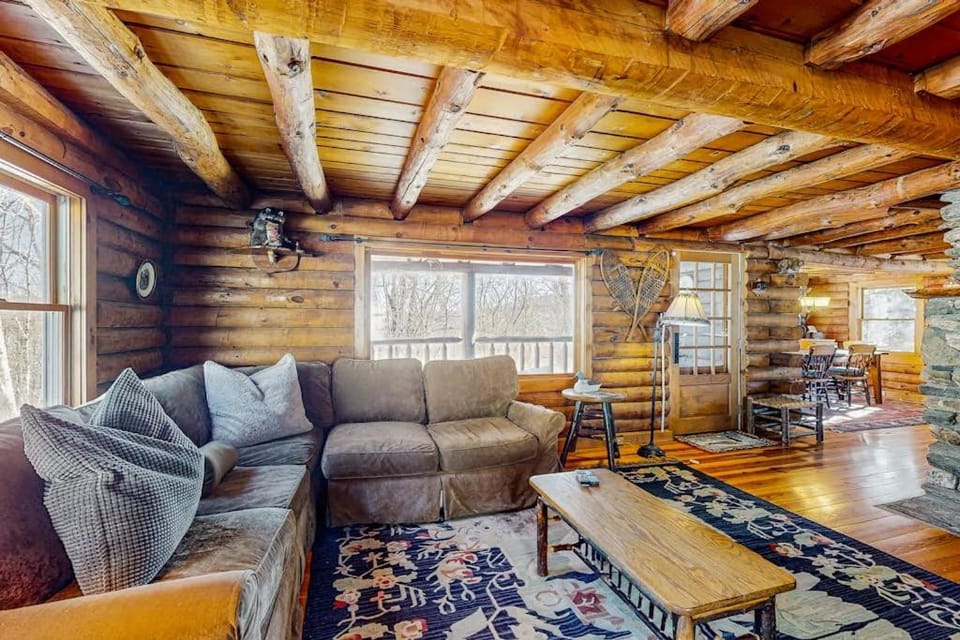 The Cabin at Fort Defiance Cabin in Barnard