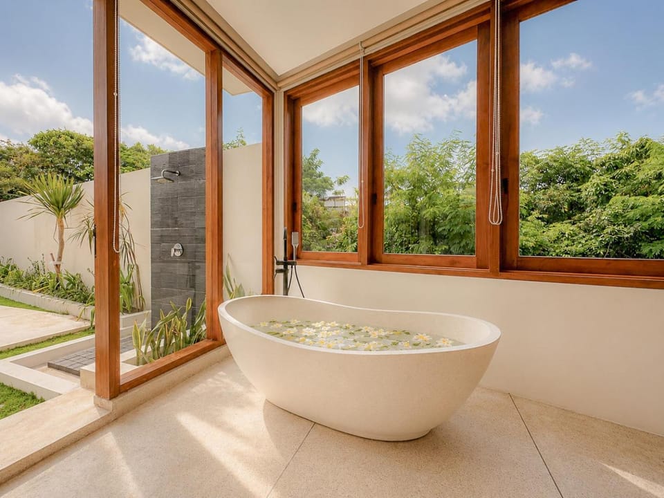 Property building, Bathroom, Garden view, Garden view, Pool view, Pool view, Bath