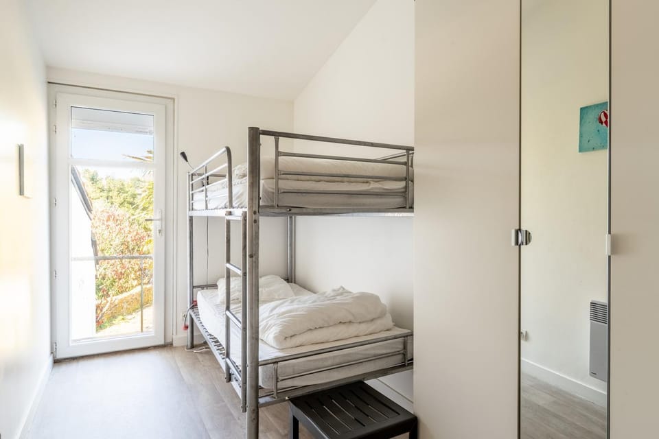Property building, Living room, Bedroom