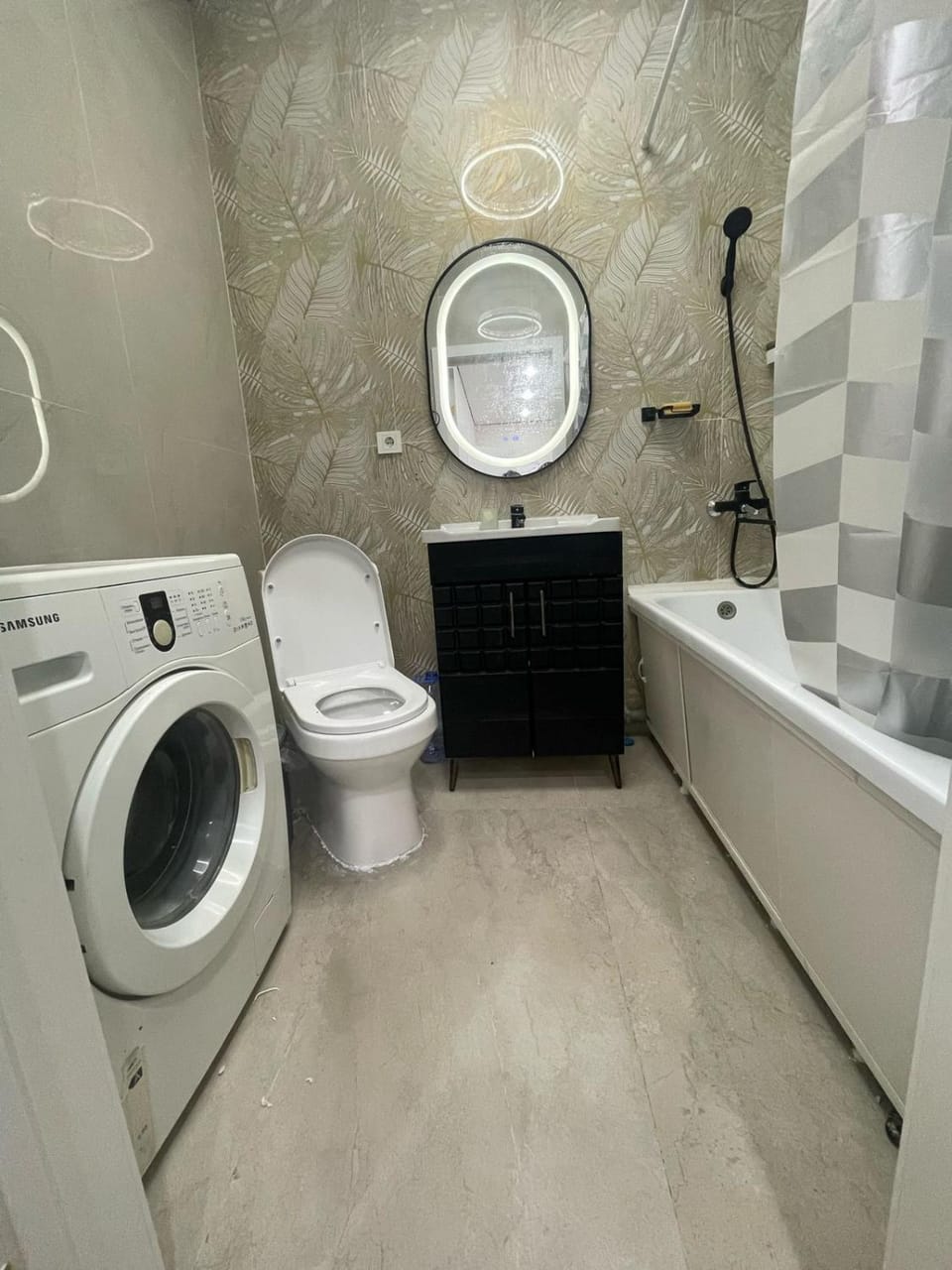 Shower, Toilet, Bath, washing machine