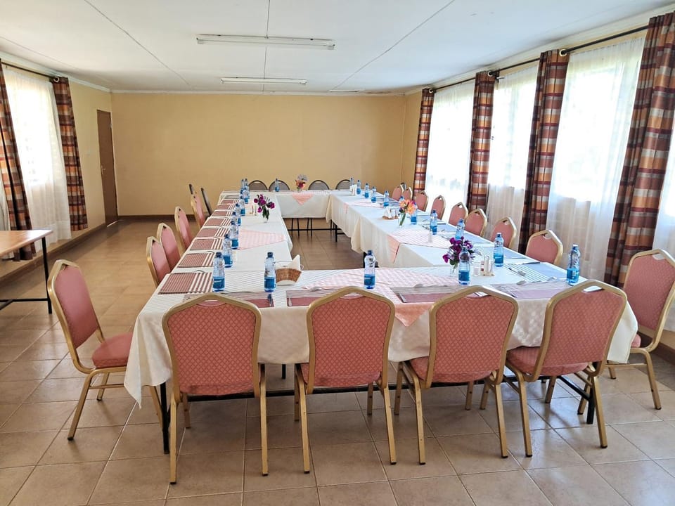 Meeting/conference room