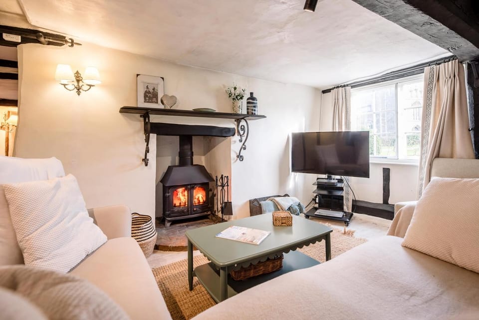 Wayside Cottage, Dennington House in Mid Suffolk District