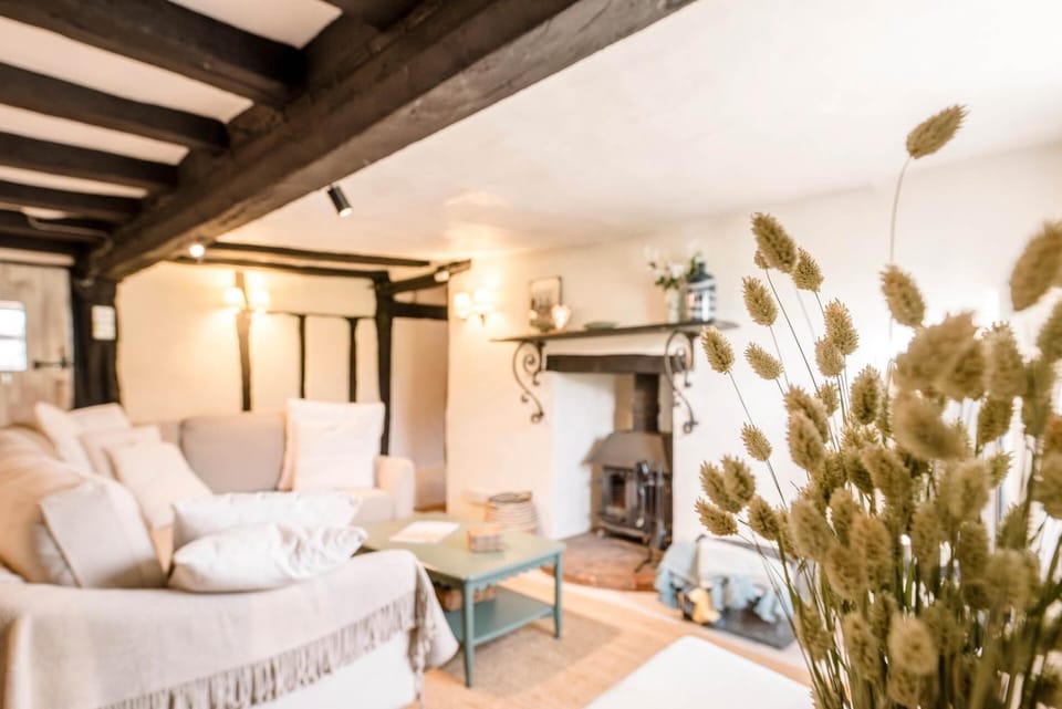 Wayside Cottage, Dennington House in Mid Suffolk District