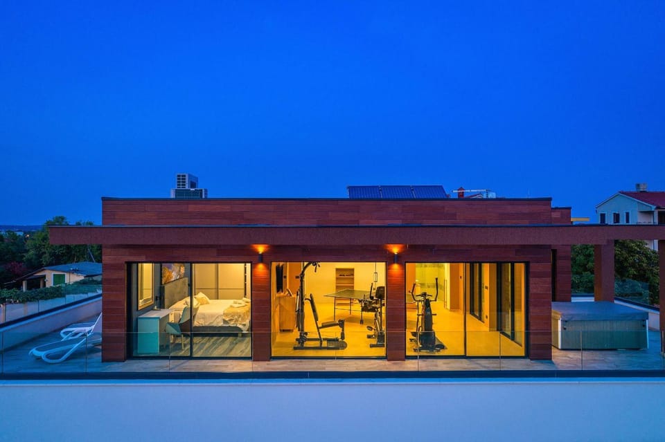 Property building, Night