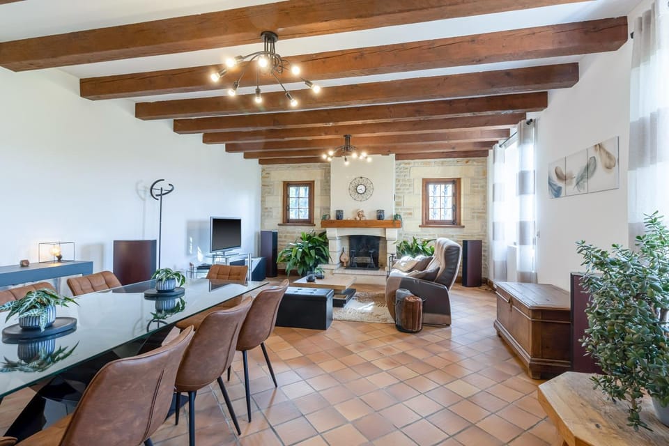 Property building, Living room