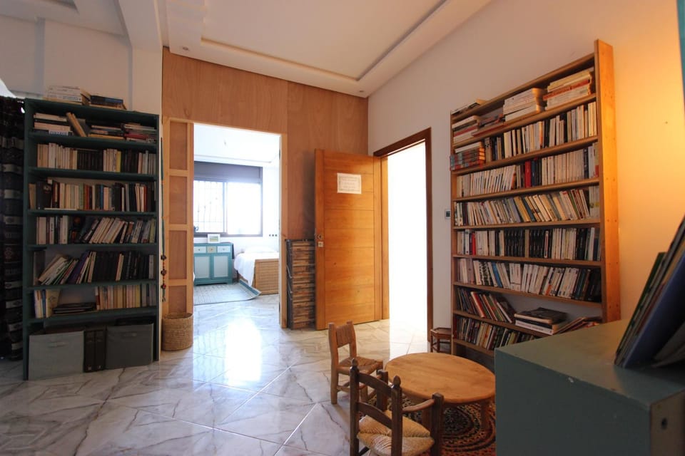 Property building, Communal lounge/ TV room