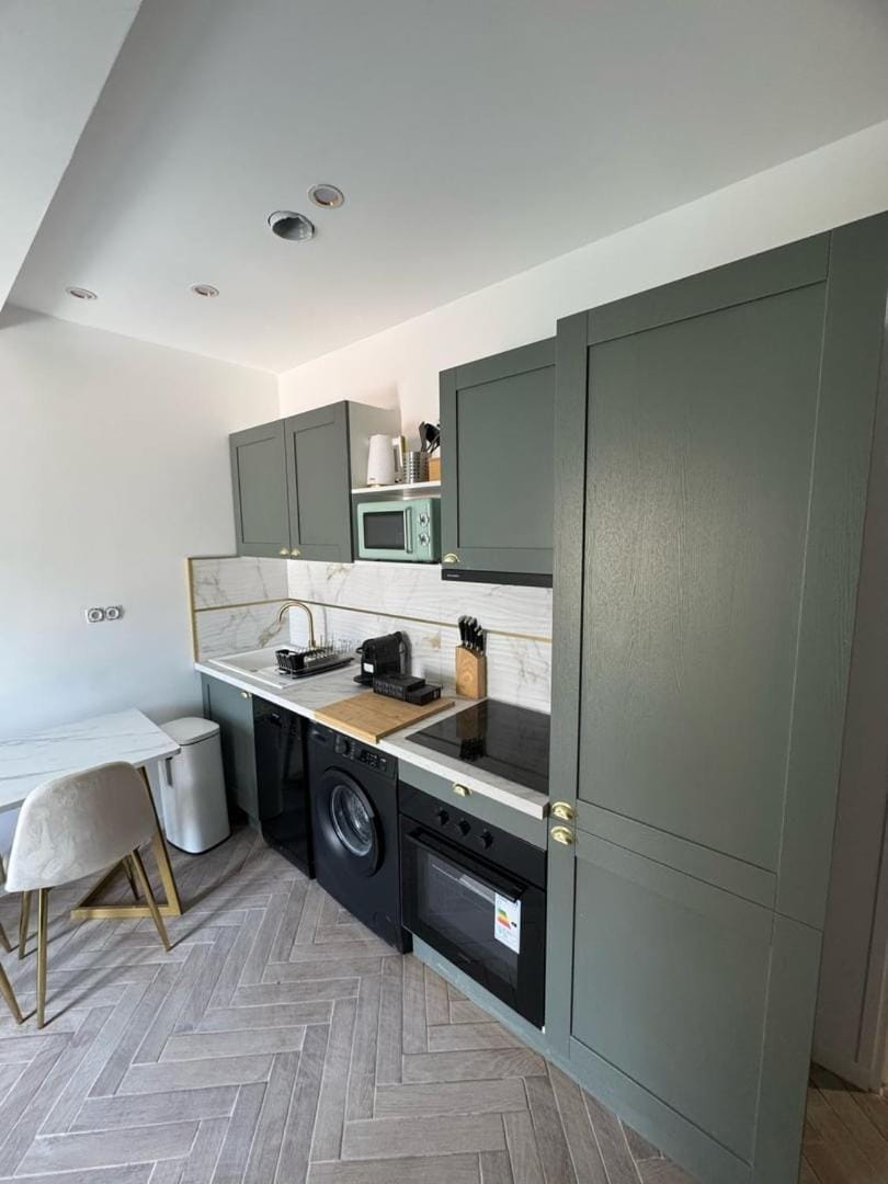 MOON - 35 Apartment in Nice
