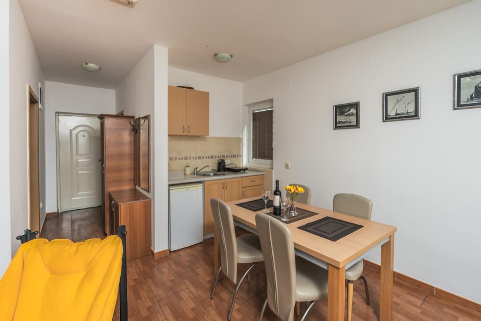 Apartments Franićević Apartment in Budva Municipality