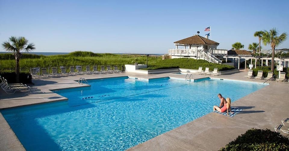 The Loft at Ocean Creek Resort w Oceanfront Pool House in Briarcliffe Acres