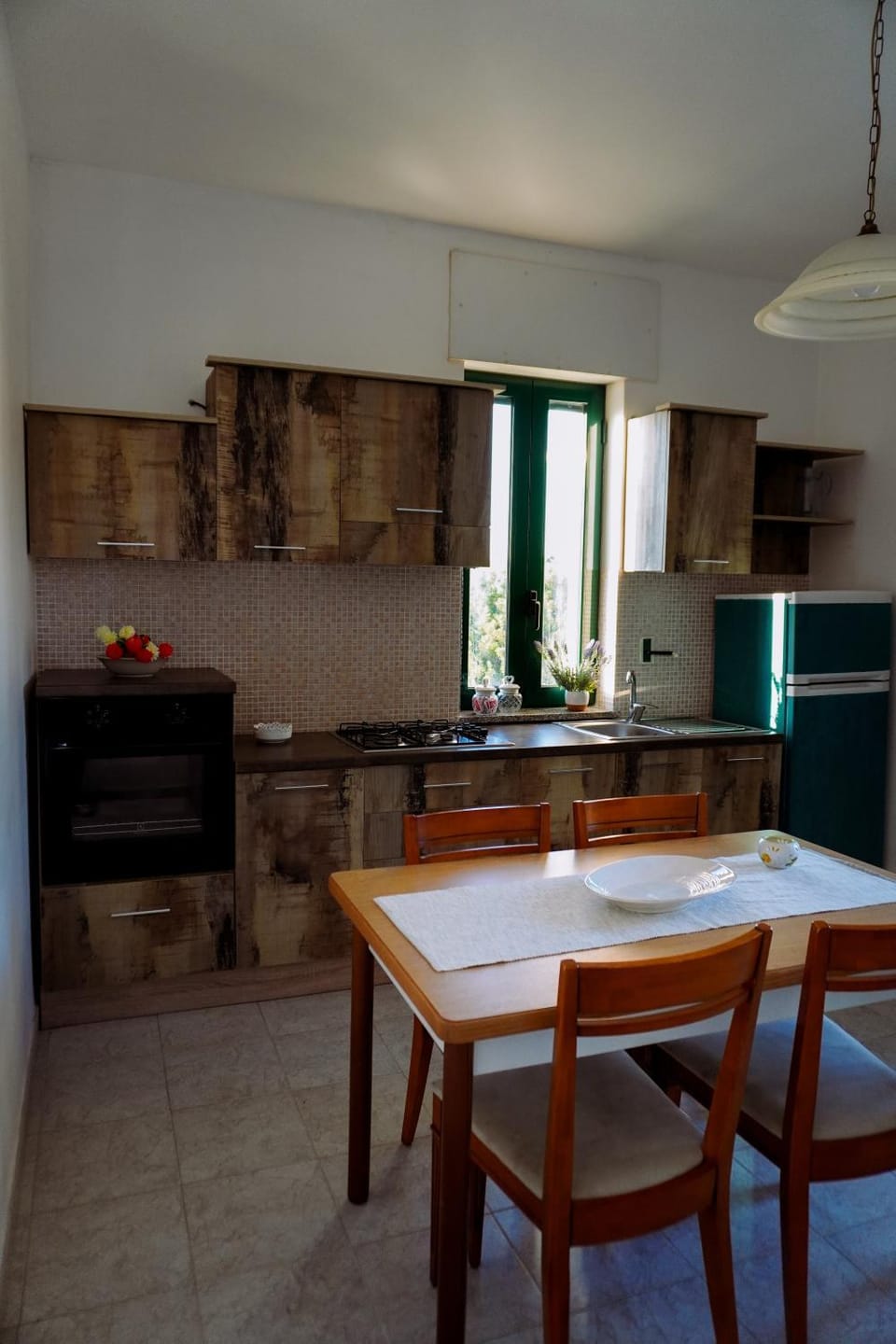 Kitchen or kitchenette, Living room, Dining area, oven, stove, kitchen