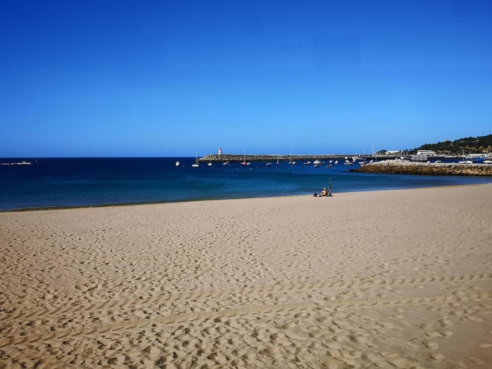 Casa Dora Gold by SesimbraSunSea Apartment in Sesimbra