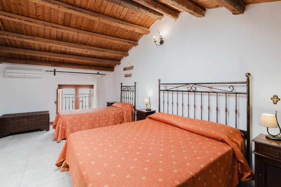 Property building, Living room, Bedroom