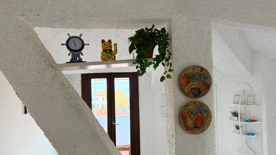 M416 Marcelli, mansarda vista mare a pochi passi dalla spiaggia Apartment in Marcelli