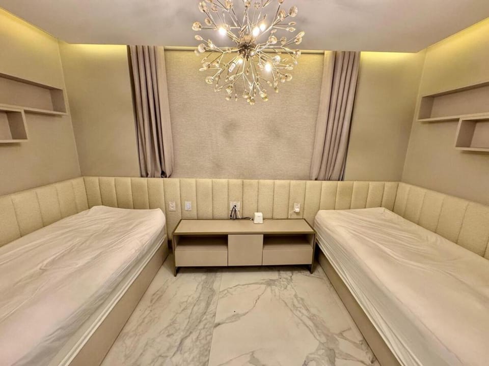 Apt 200m2, 3 Bedrooms - Umarizal Apartment in Belém