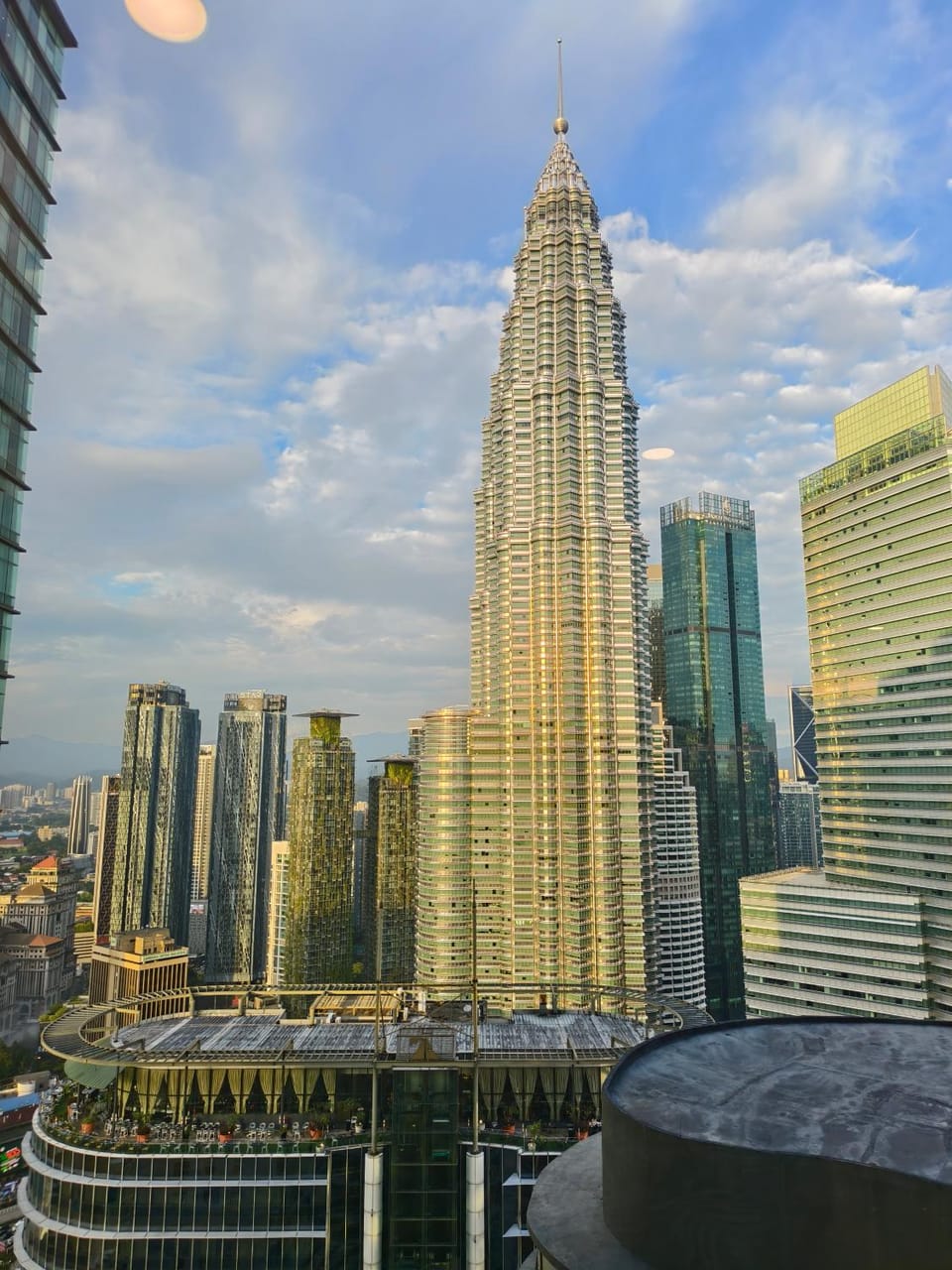 Property building, Day, City view