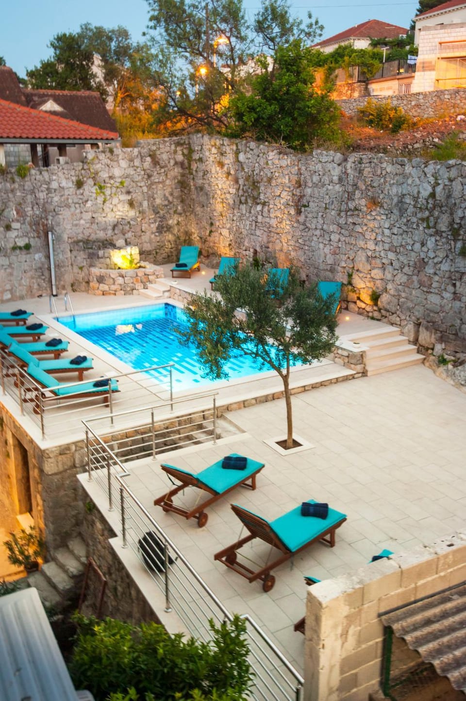 Swimming pool