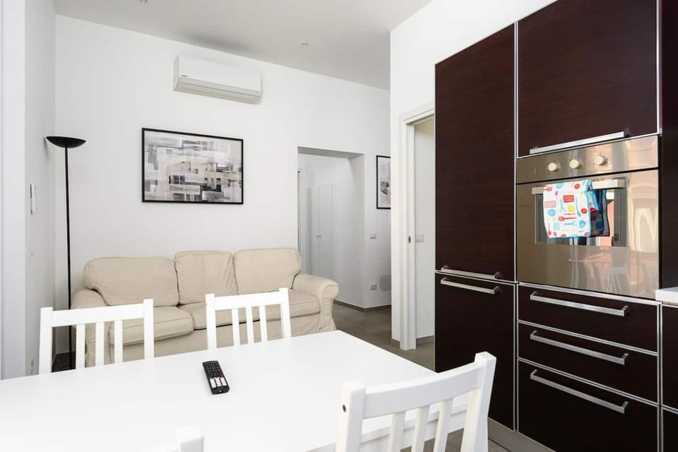 M1 Modern 2 bedroom flat near Metro 1 Apartment in Sesto San Giovanni