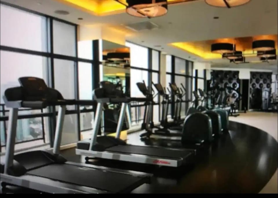 Gramercy Residences Spacious 1 BR Loft FREE Amenities Hotel in Makati