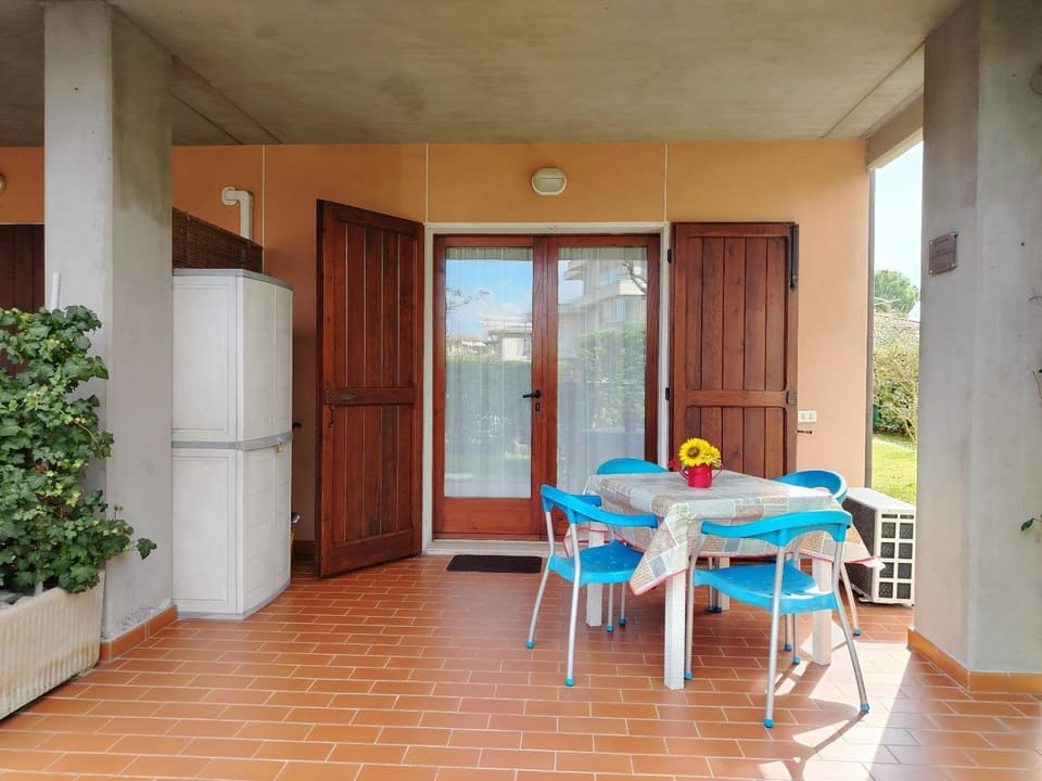 Property building, Patio