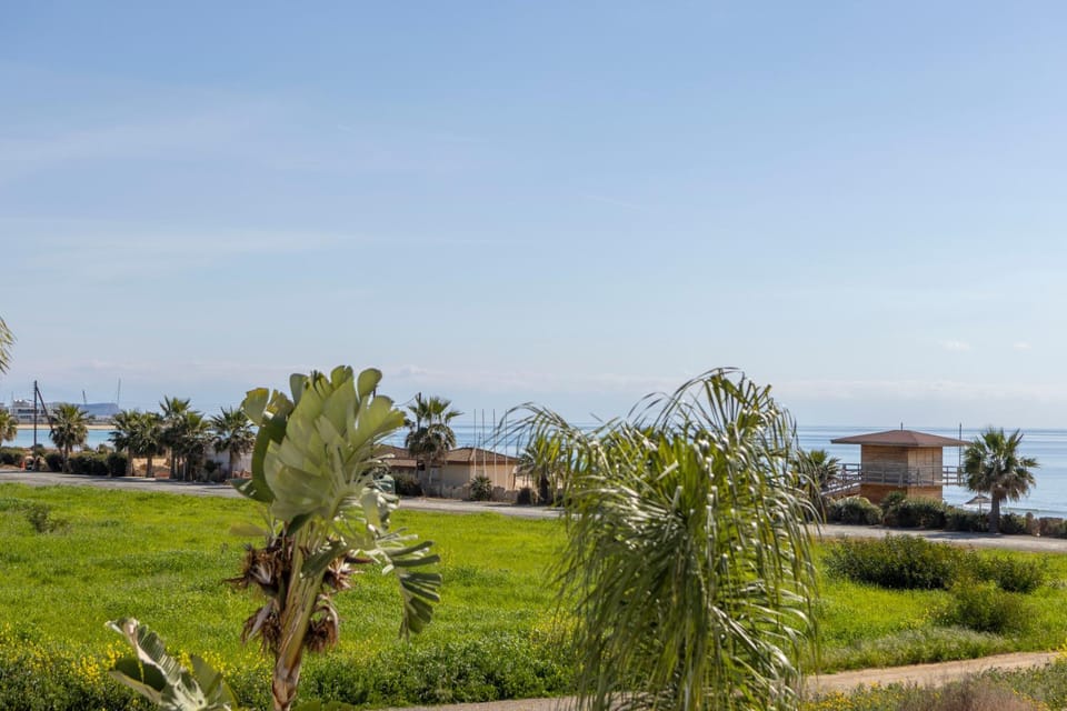 Nearby landmark, Day, Natural landscape, Garden, Garden view, Sea view