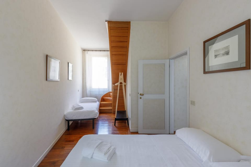 Bed, Photo of the whole room, Bedroom, towels, wardrobe
