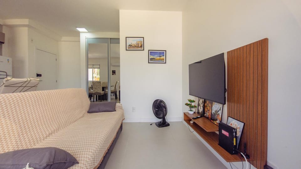 Apto Moderno com Wi-Fi Rápido em Floripa NF0458 Apartment in Florianopolis