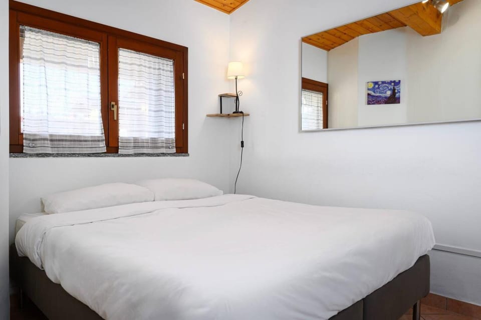 Modern Apartment Near Centrale Station Apartment in Milan