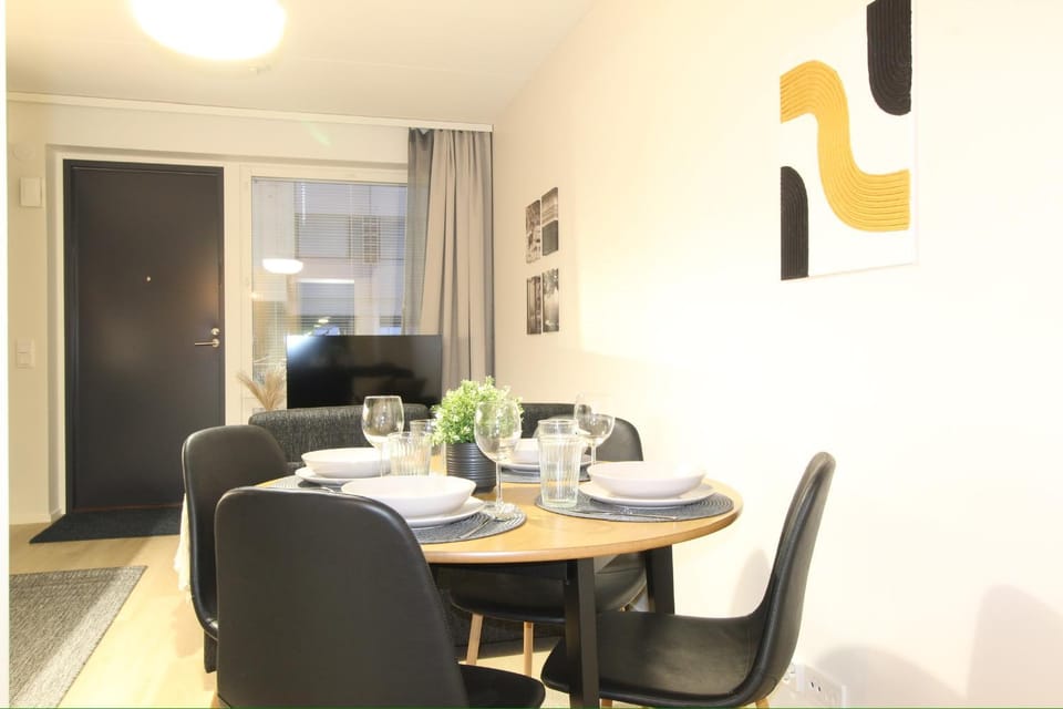 TV and multimedia, Dining area