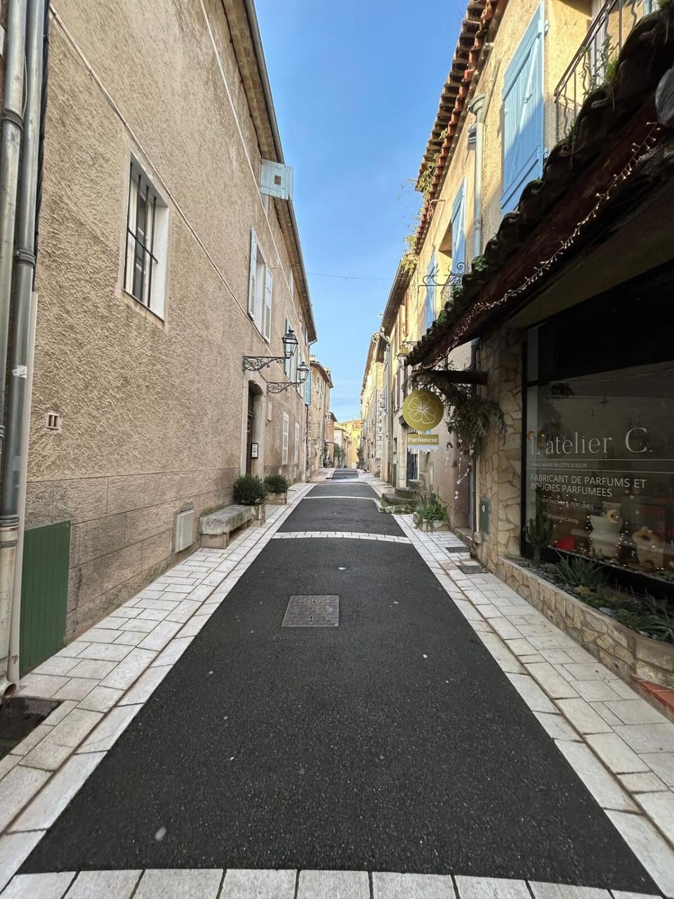 T2 au cœur de Valbonne Village Apartment in Valbonne