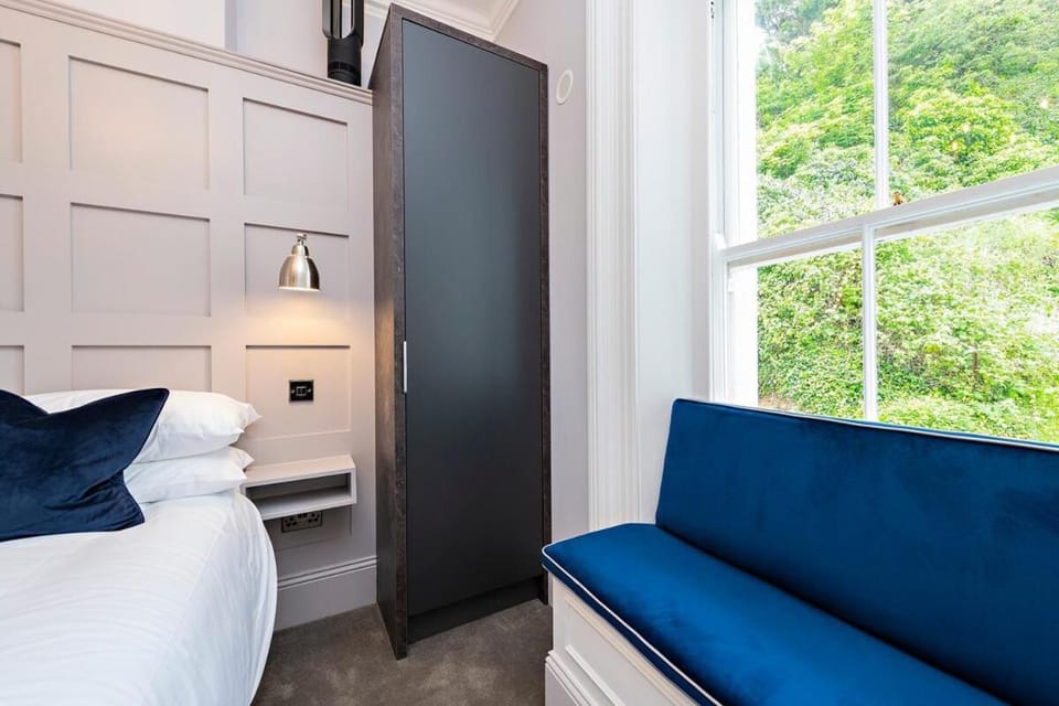 Charming Studio at the Marina Apartment in Dublin