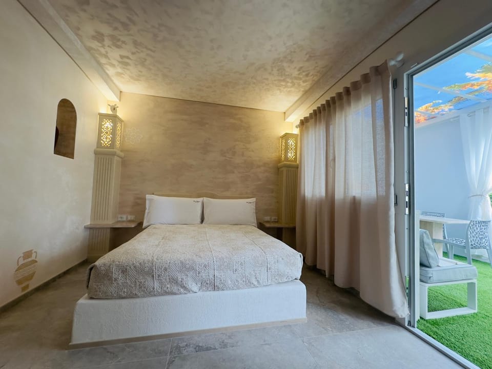 Bed, Photo of the whole room