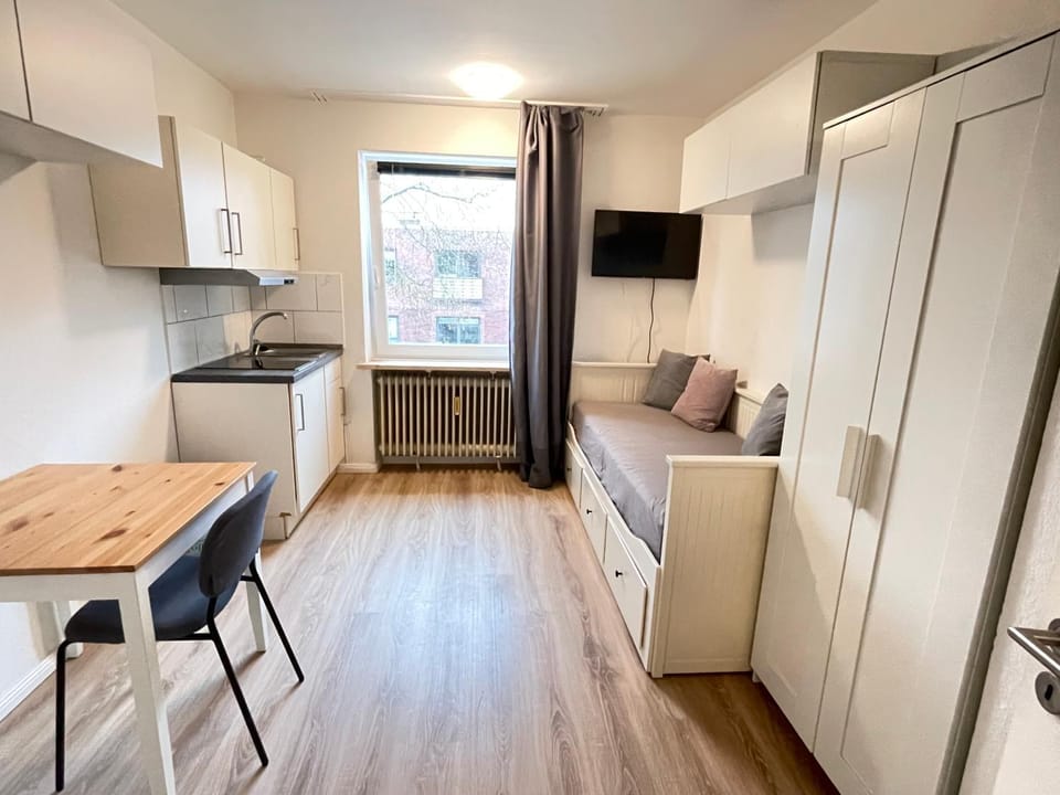 TV and multimedia, Living room, wardrobe