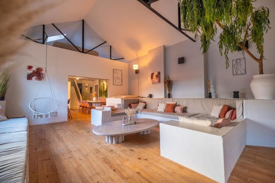 Le Loft Triplex 200M2 avec billard au centre-ville House in Epernay