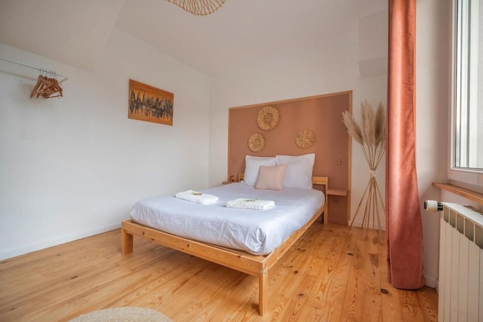 Le Loft Triplex 200M2 avec billard au centre-ville House in Epernay