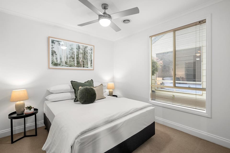 Bed, Bedroom, wardrobe