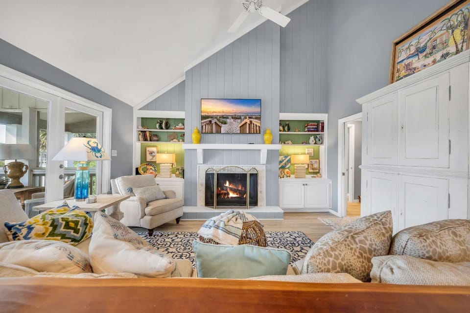 Sleeps 24 Waterfront Dock Golf Cart Walk to Beach House in South Carolina