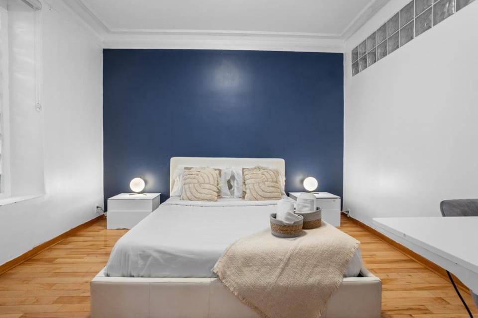 Majestic 4BR – Stay in the Heart of MTL Apartment in Laval