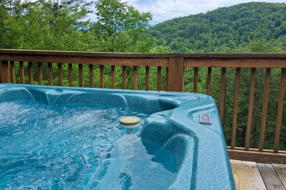 Mountain Paradise Villa in Sevier County
