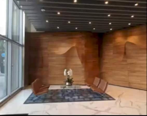 Stunning 3 Bedroom High-Rise with Pool, Spa, and Rooftop Views Apartment in Los Angeles