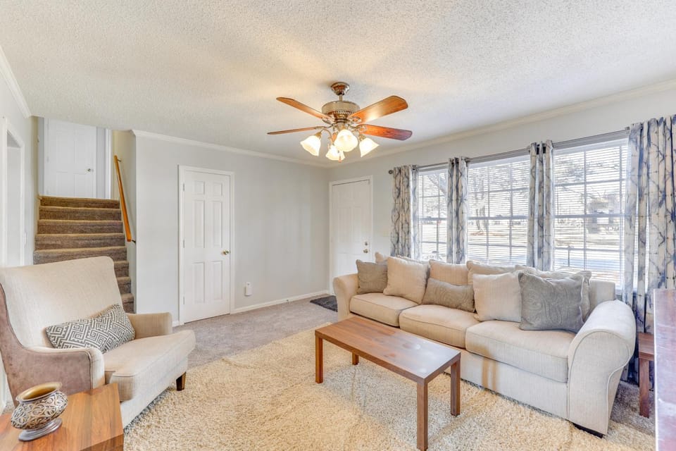 4 Mi to Dtwn: Home w/ Deck & Yard in Wilson House in Wilson