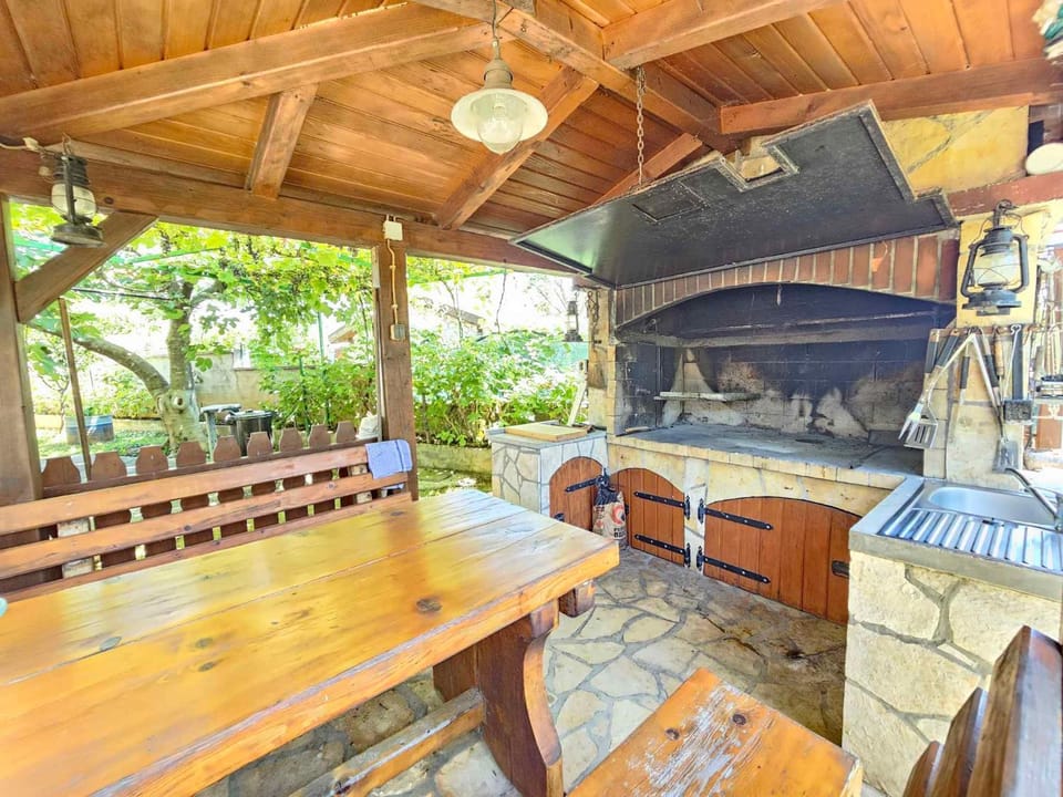 Summer, BBQ facilities