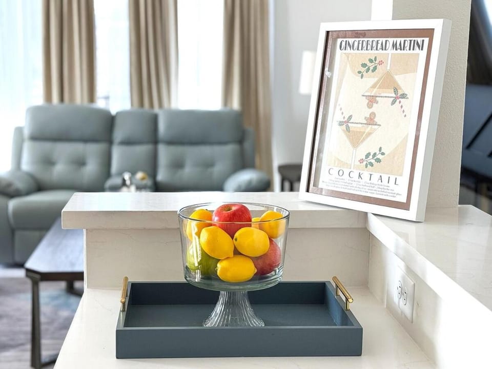 Living room, Decorative detail, Seating area