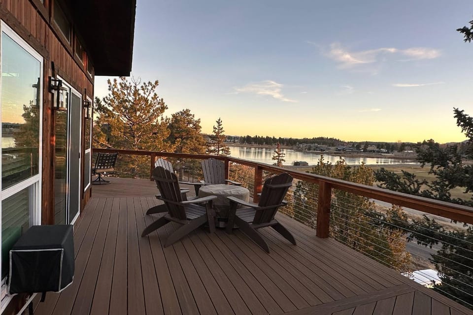 296 Carlee Place ("Nineteenth Hole Ski Chalet") House in Pagosa Springs