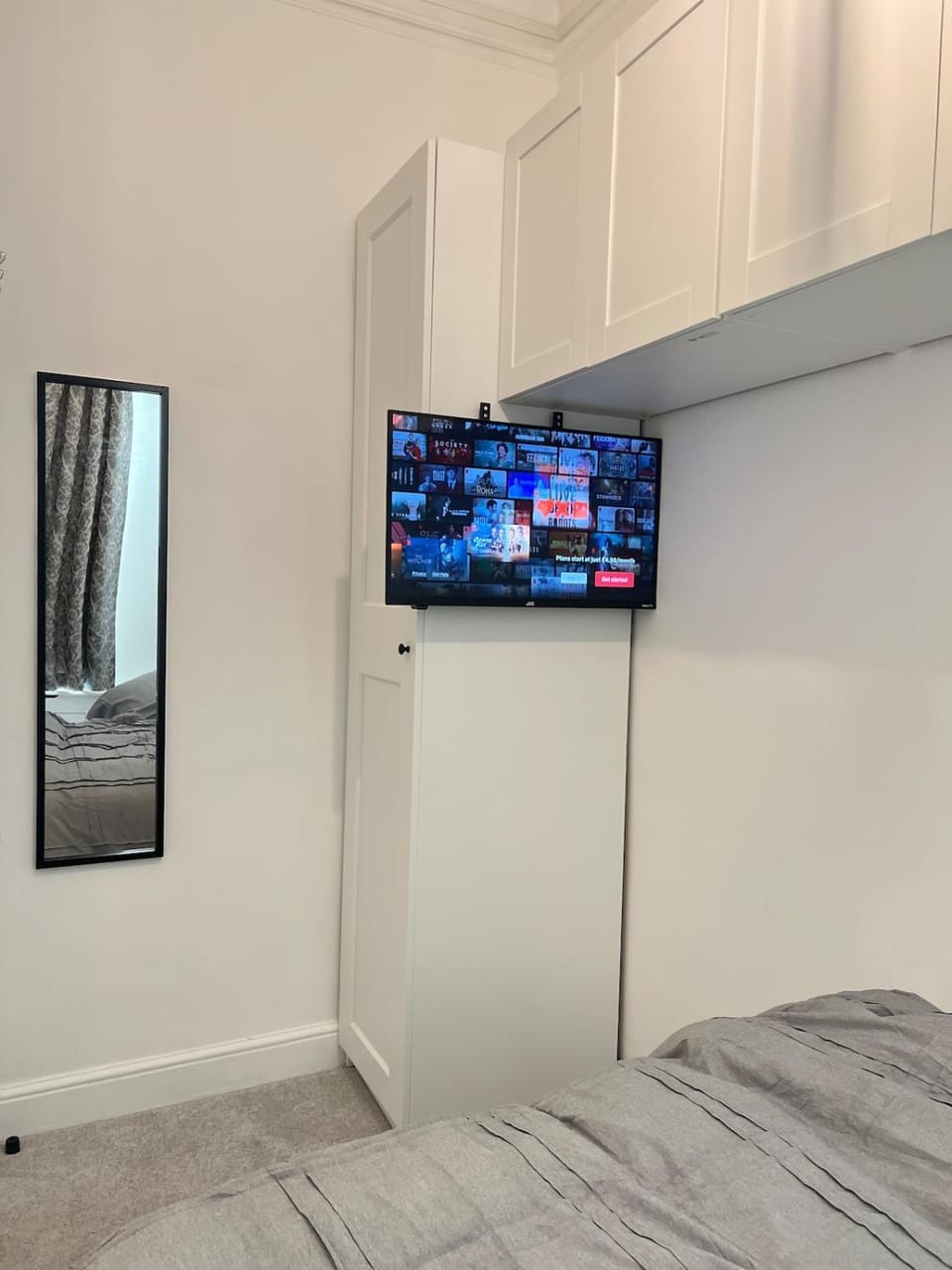 ST4 Apartment Apartment in London